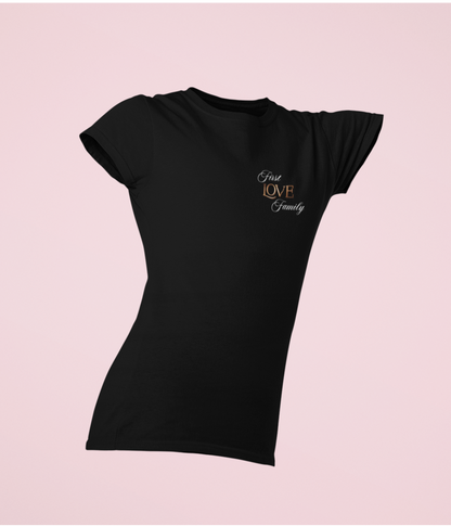 Damen Basic Shirt- First Love Family